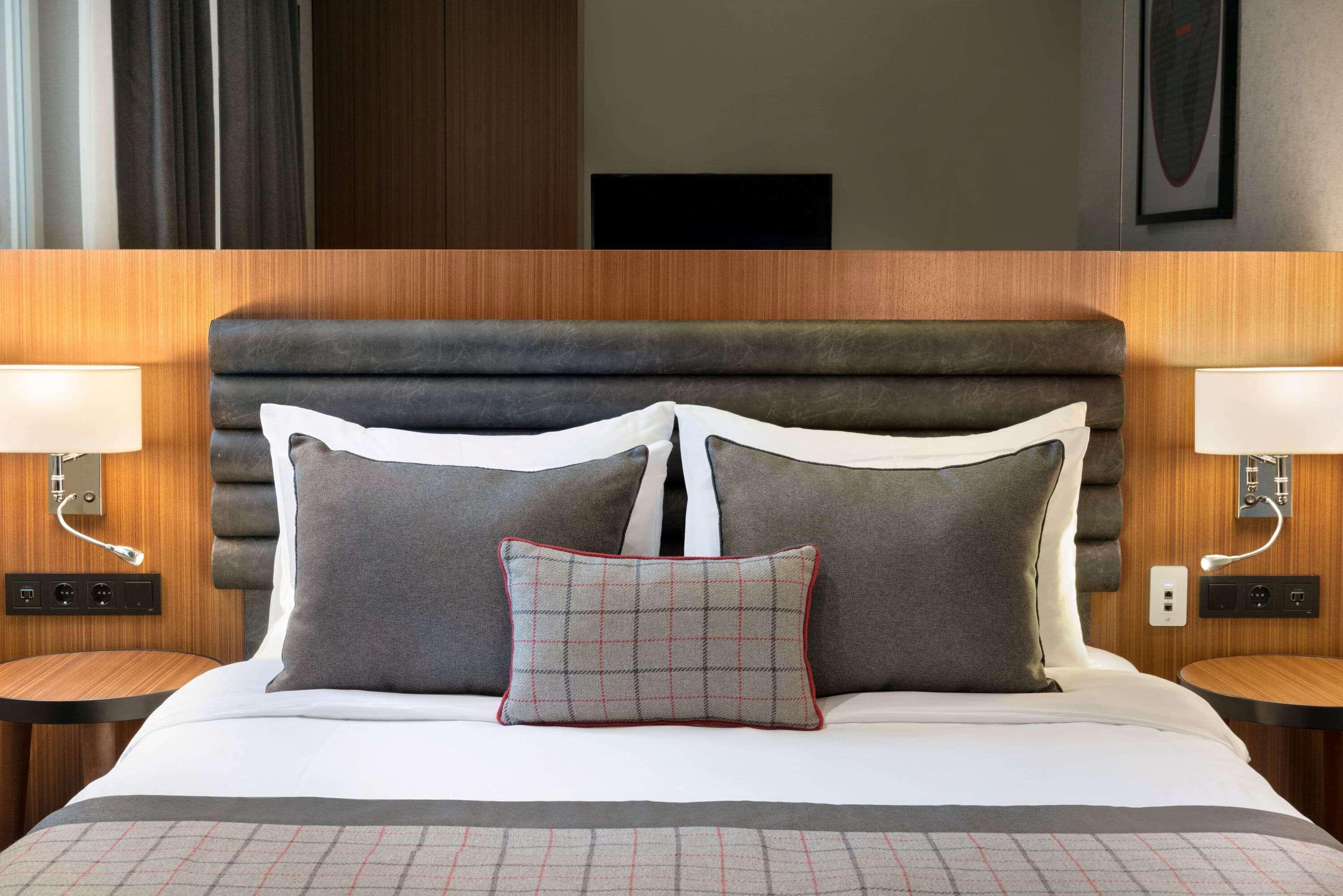 Ramada by Wyndham Budapest City Center Bagian luar foto