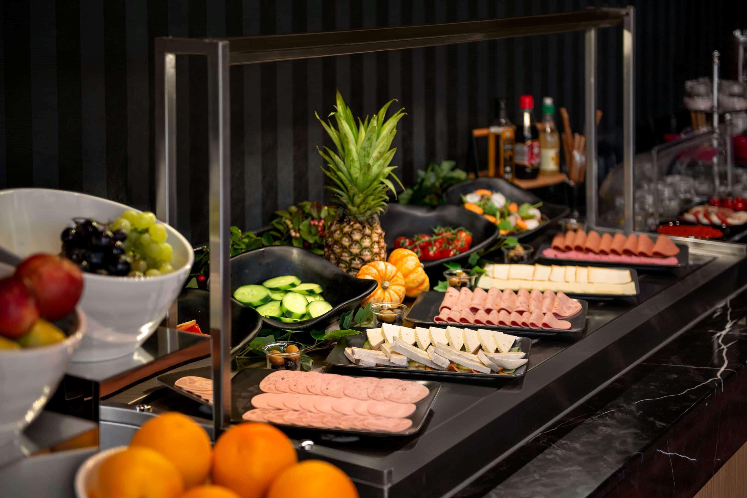 Ramada by Wyndham Budapest City Center Bagian luar foto