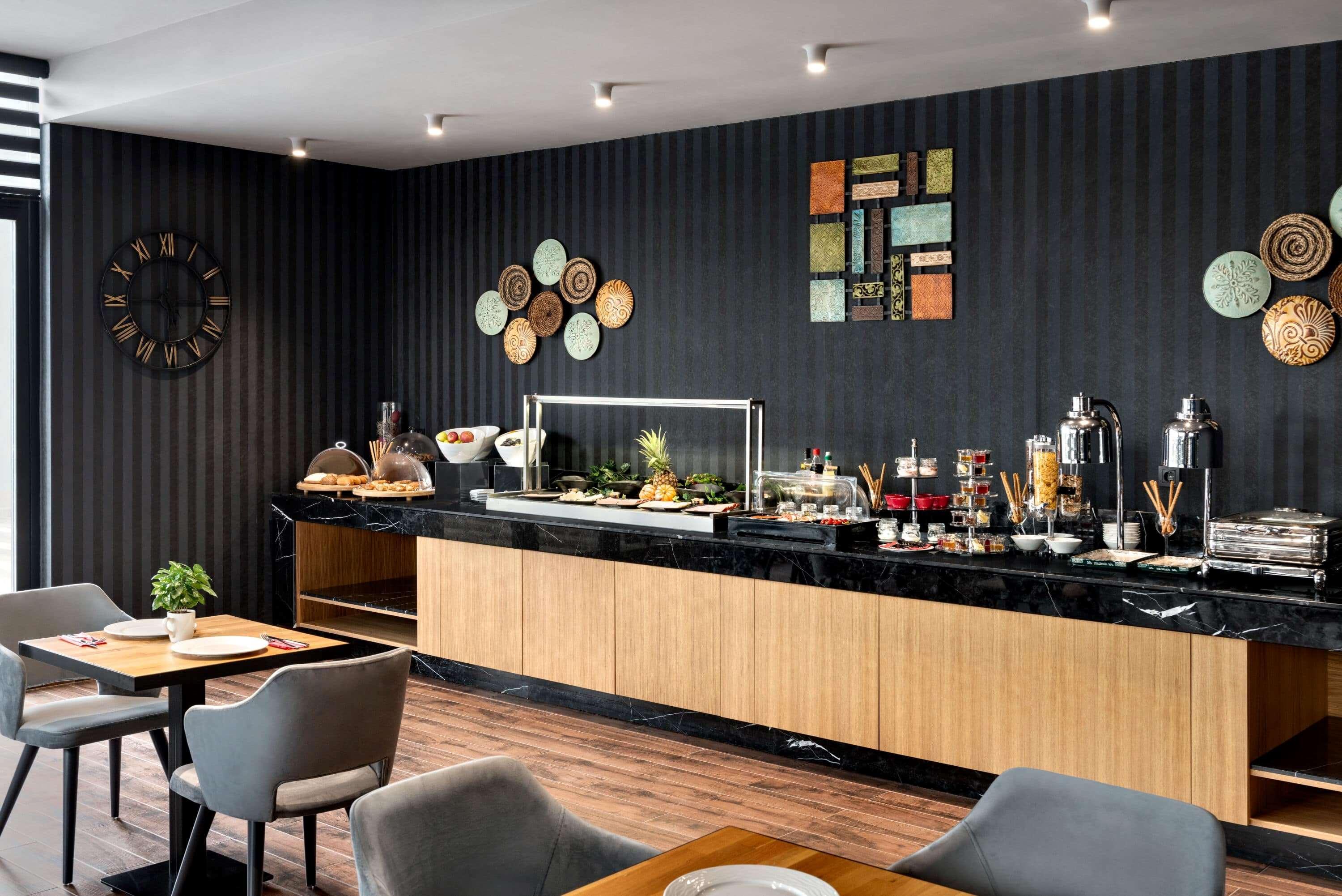 Ramada by Wyndham Budapest City Center Bagian luar foto
