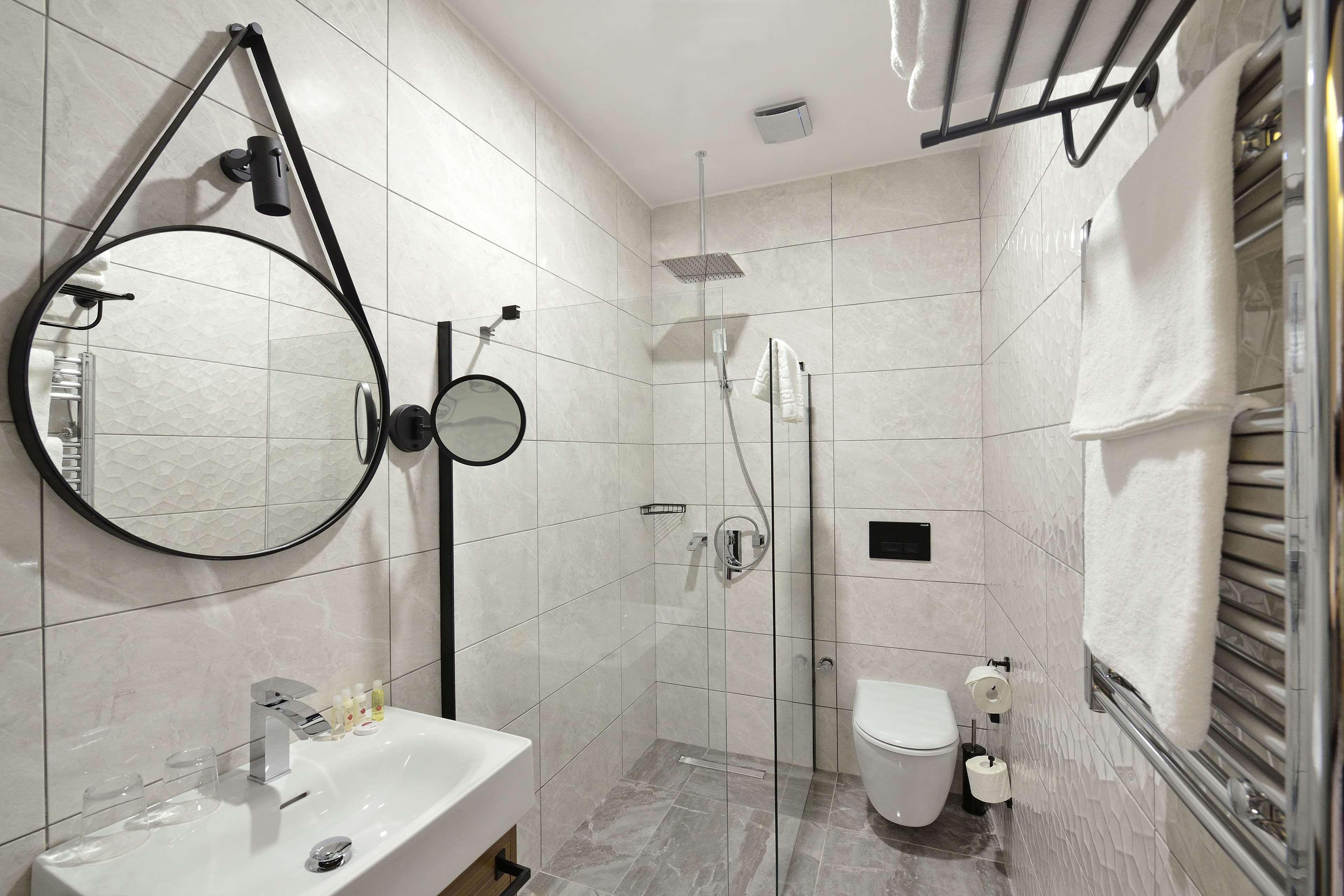 Ramada by Wyndham Budapest City Center Bagian luar foto