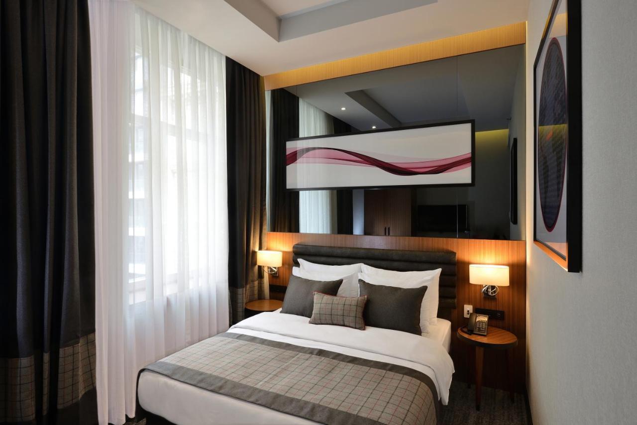 Ramada by Wyndham Budapest City Center Bagian luar foto